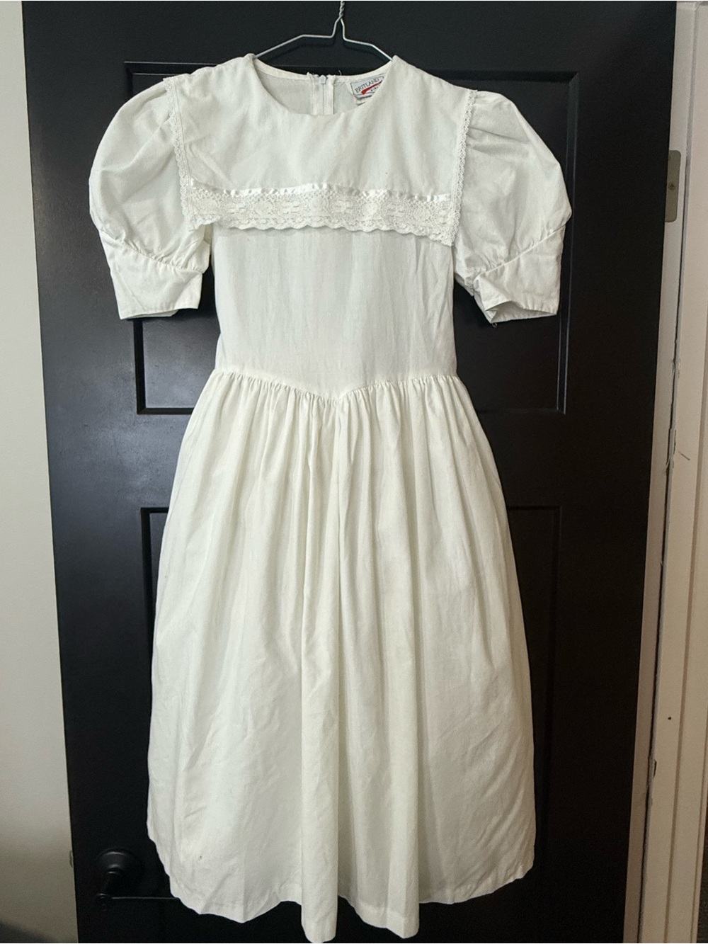 Britland Girls Vintage Baptism White Lace Dress Prairie Cottage V-Front Size 12